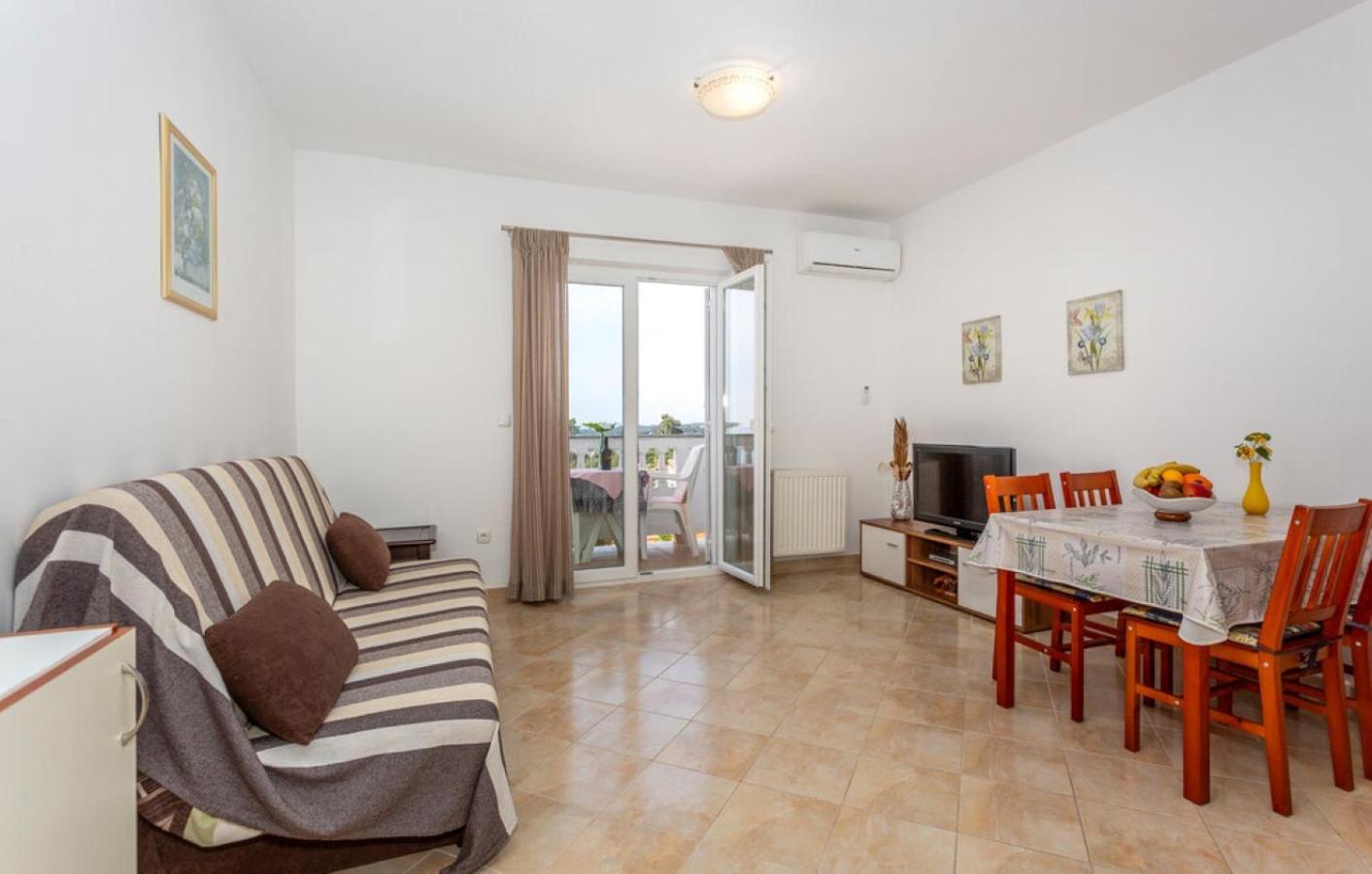 Guest House Lucija Banjol Room photo