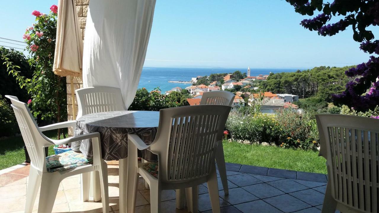 Guest House Lucija Banjol Exterior photo